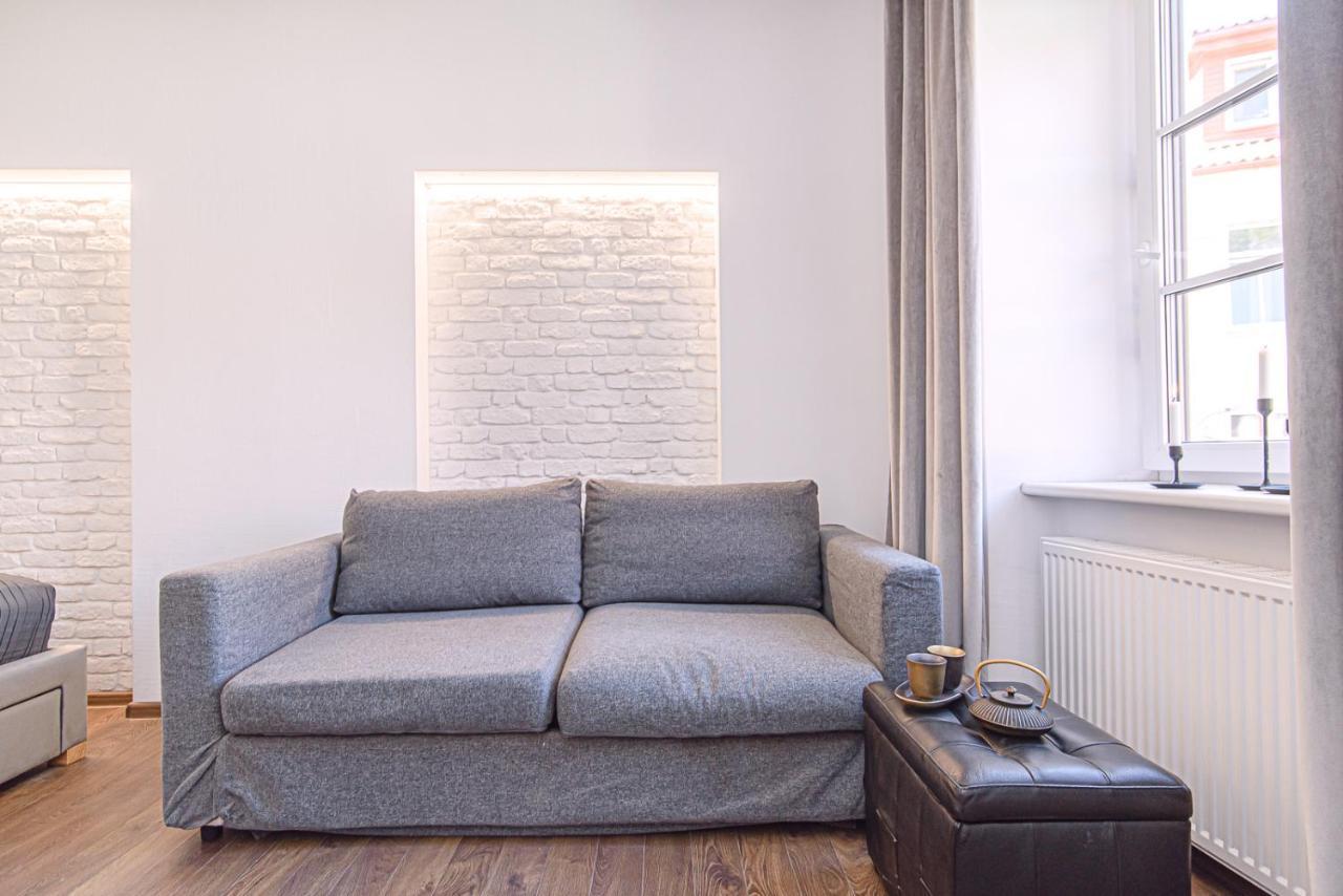 Appartamento Welcoming Studio In Historic Vilnius With Free Parking By Urban Rent Esterno foto